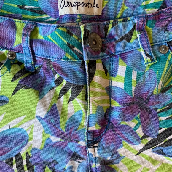 Floral Blue/Green Shorts - Picture 2 of 4